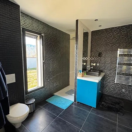 Villa Des Mazes